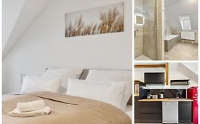 Easyapartments Stilvoll Zentral Balkon Hauptbahnhof Netflix 130M2